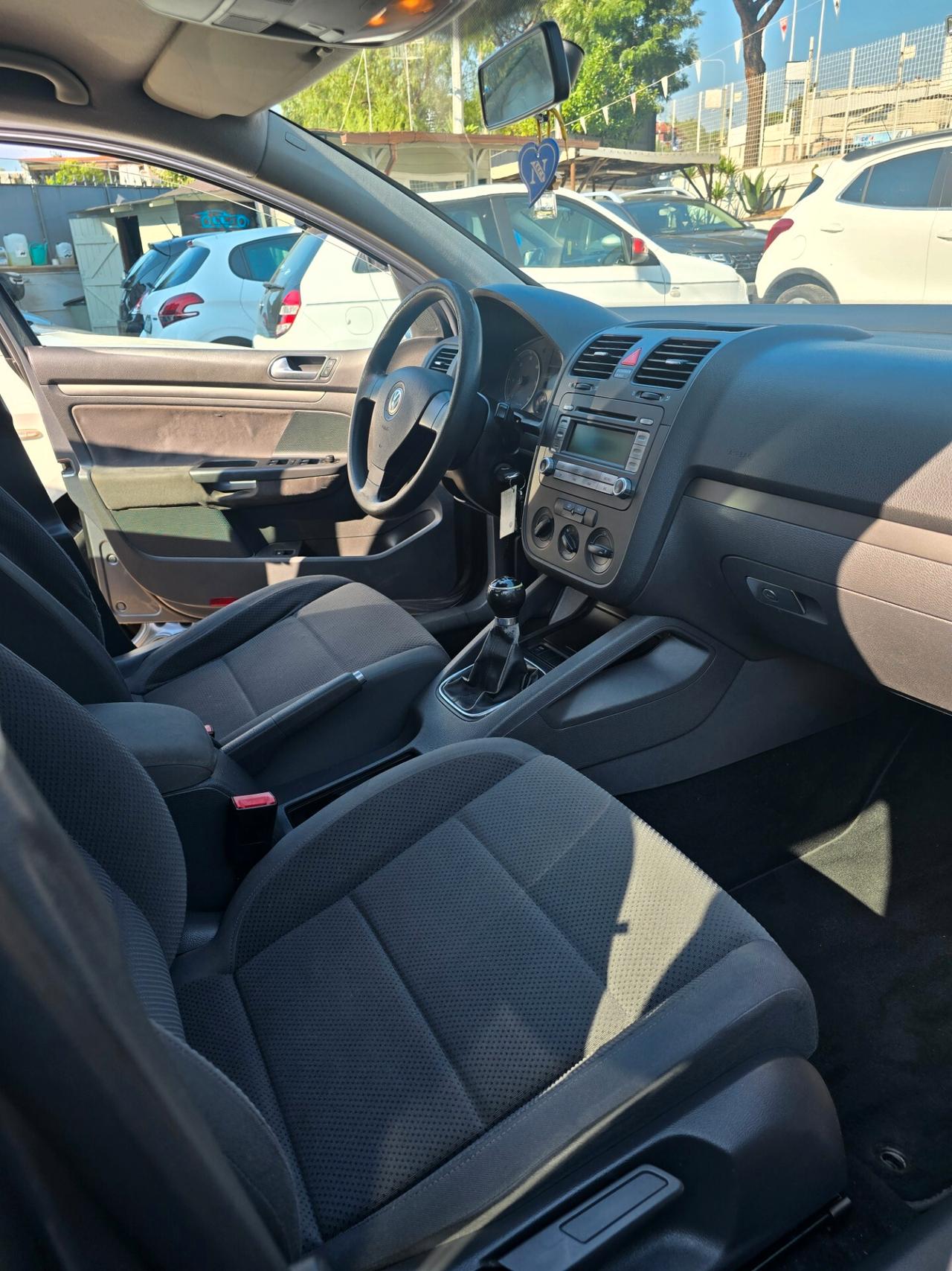 Volkswagen Golf 1.9 TDI 5p. Comfortline
