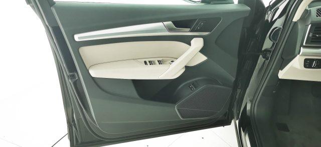 AUDI Q5 50 TFSI e quattro S tronic Business