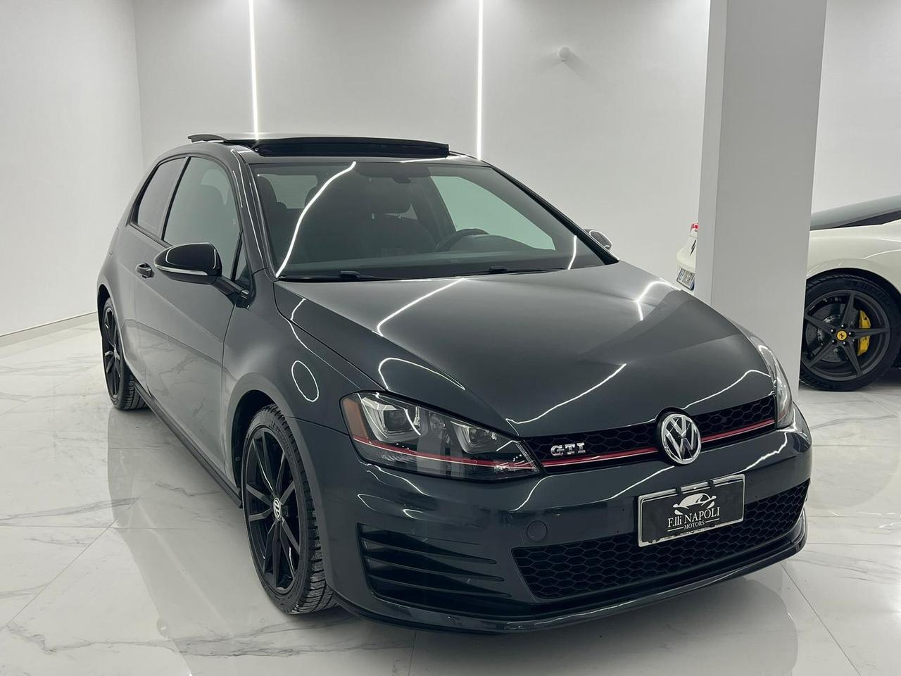 Volkswagen Golf GTI Performance 2.0 TSI 3p. BlueMotion Technology