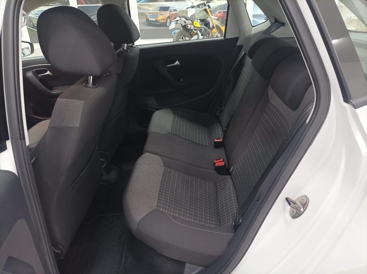 Volkswagen Polo 1.4 TDI 5p. CV 90 Comfortline BlueMotion Technology 06/2015