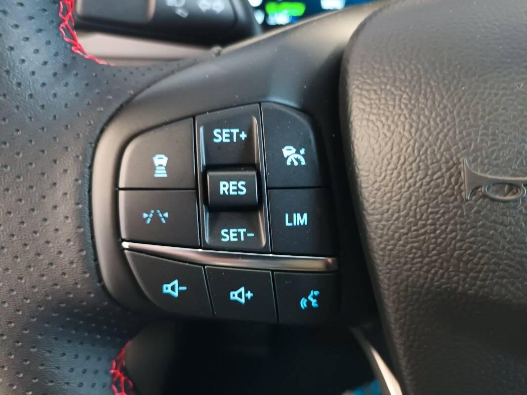 Ford Kuga 2.5 full hybrid ST-LineX 180cv-TOP DI GAMMA