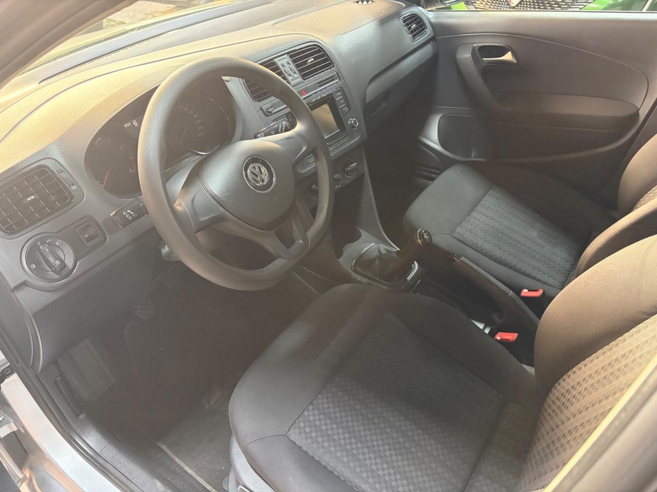 Volkswagen Polo 1.0 MPI 5p. Business Trendline