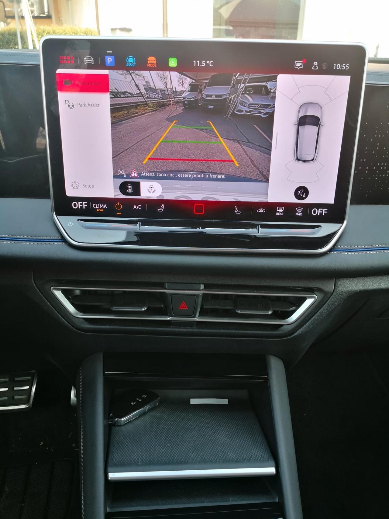 Volkswagen Tiguan 2.0 TDI 150 CV DSG R-Line ***TELECAMERA***