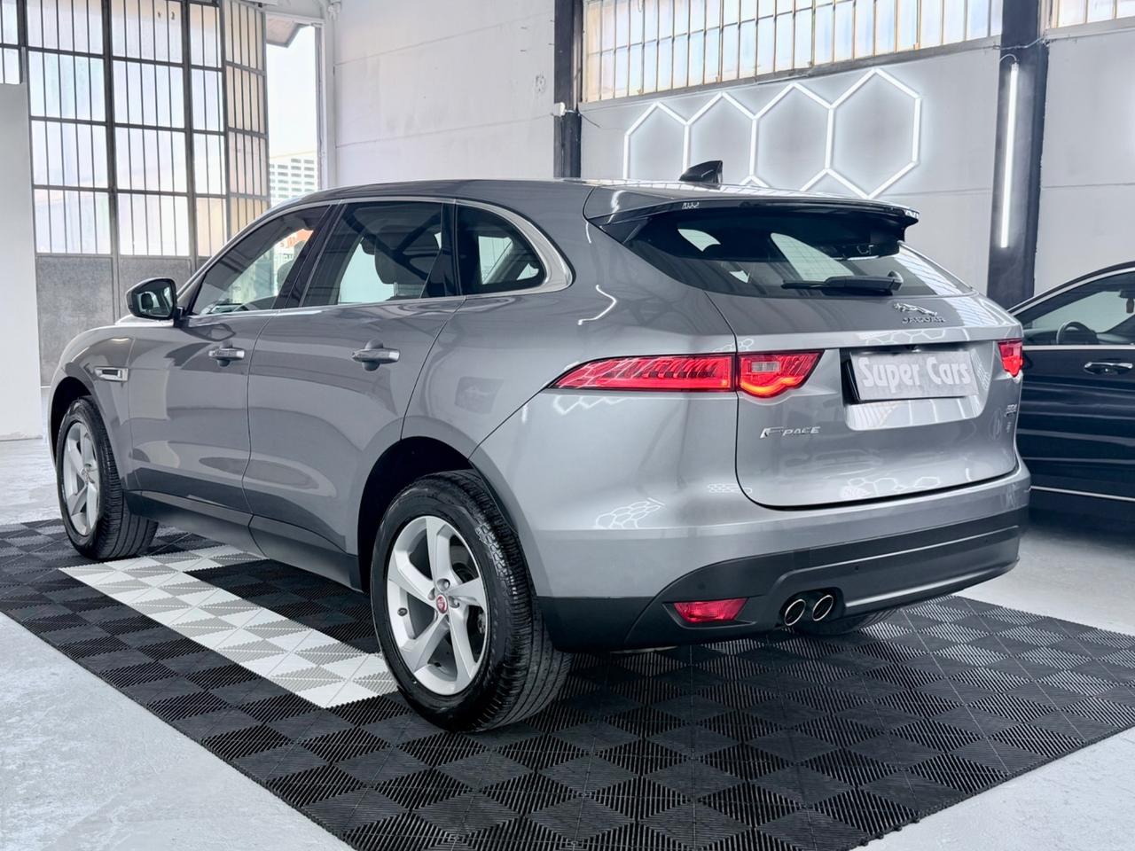 Jaguar F-Pace 2.0 D 180 CV AWD aut. Prestige 2020 EU6