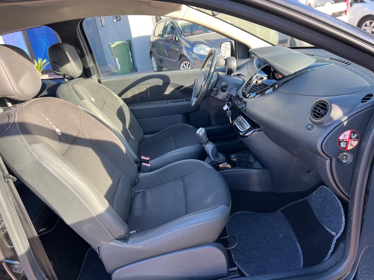 Renault Twingo 1.2 16V LEV Live