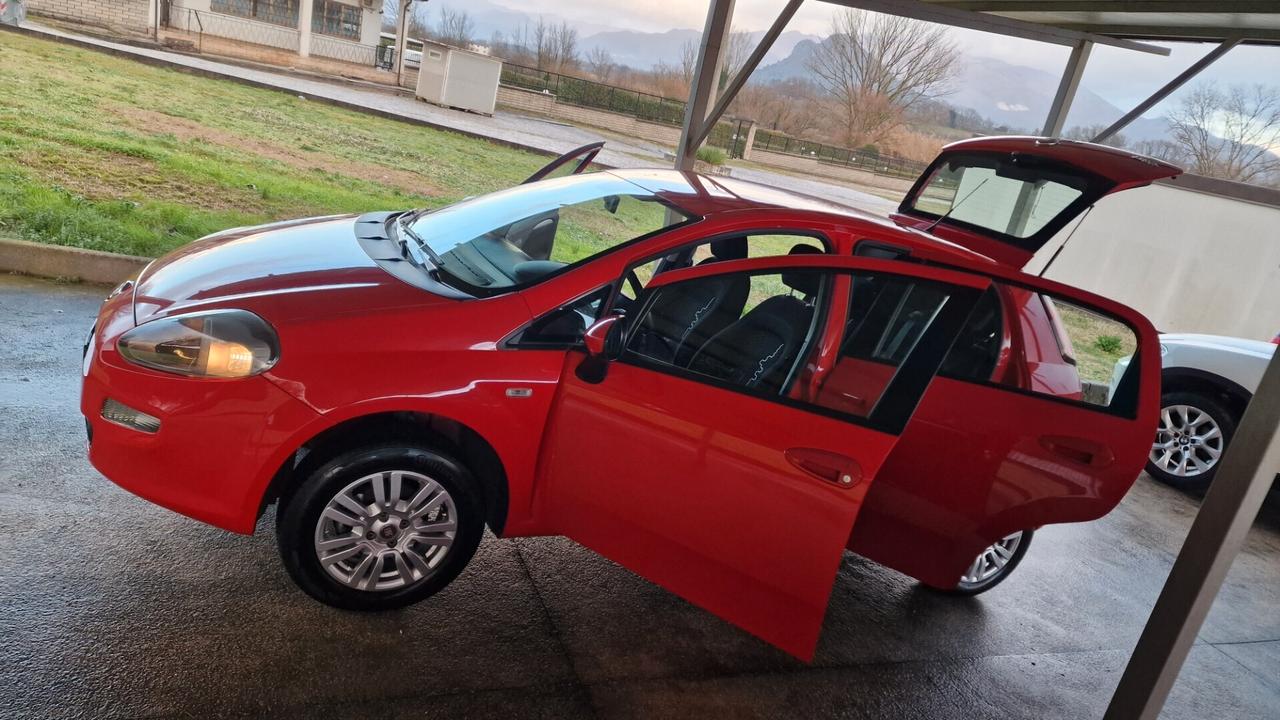 Fiat Punto 1.4 8V 5 porte Lounge - 2014