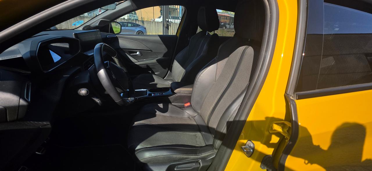 Peugeot 208 PureTech 100 Stop&Start EAT8 5 porte GT Pack