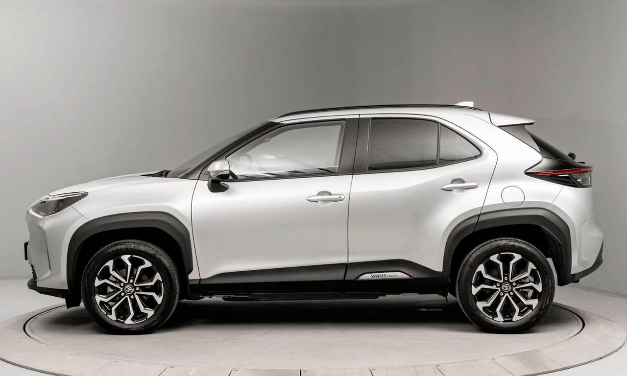 Toyota Yaris Cross AWD Hybrid