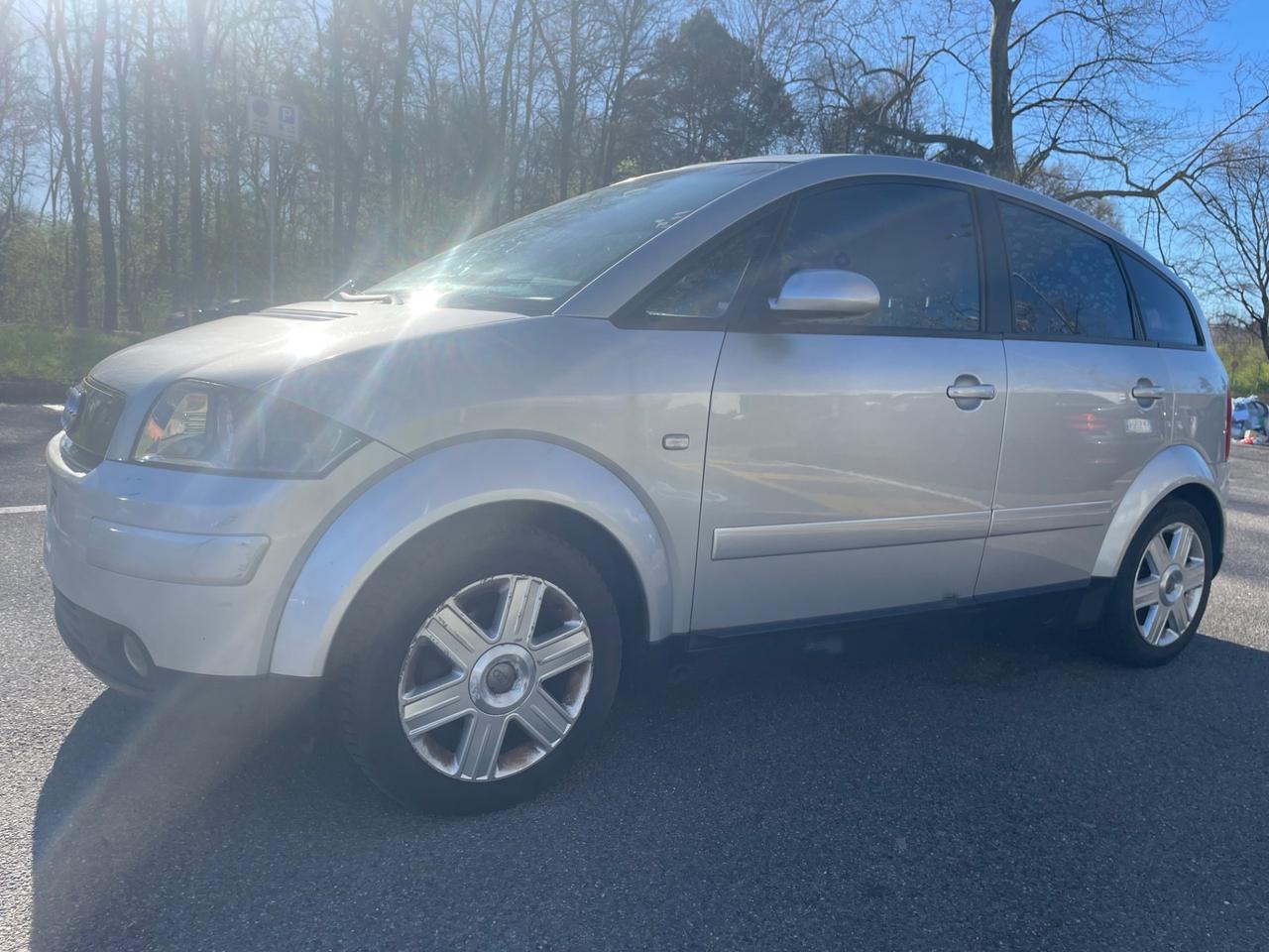 Audi A2 1.4 16V *Euro 4*Neopatentati*