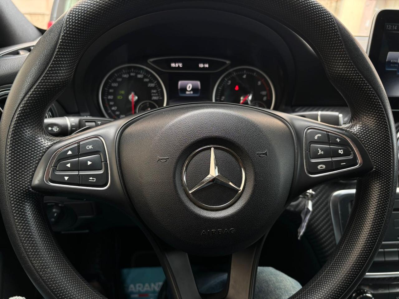 Mercedes-benz GLA 180 d Automatic - 2017