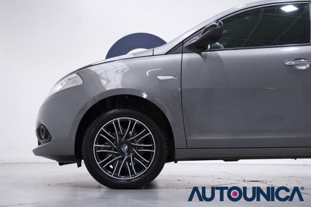 LANCIA Ypsilon 1.2 69 CV 5 PORTE S&S GOLD NEOPATENTATI