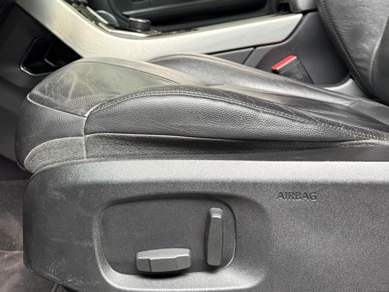 Land Rover Range Evoque 2.0 TD4 180 CV 5p. Autobiography