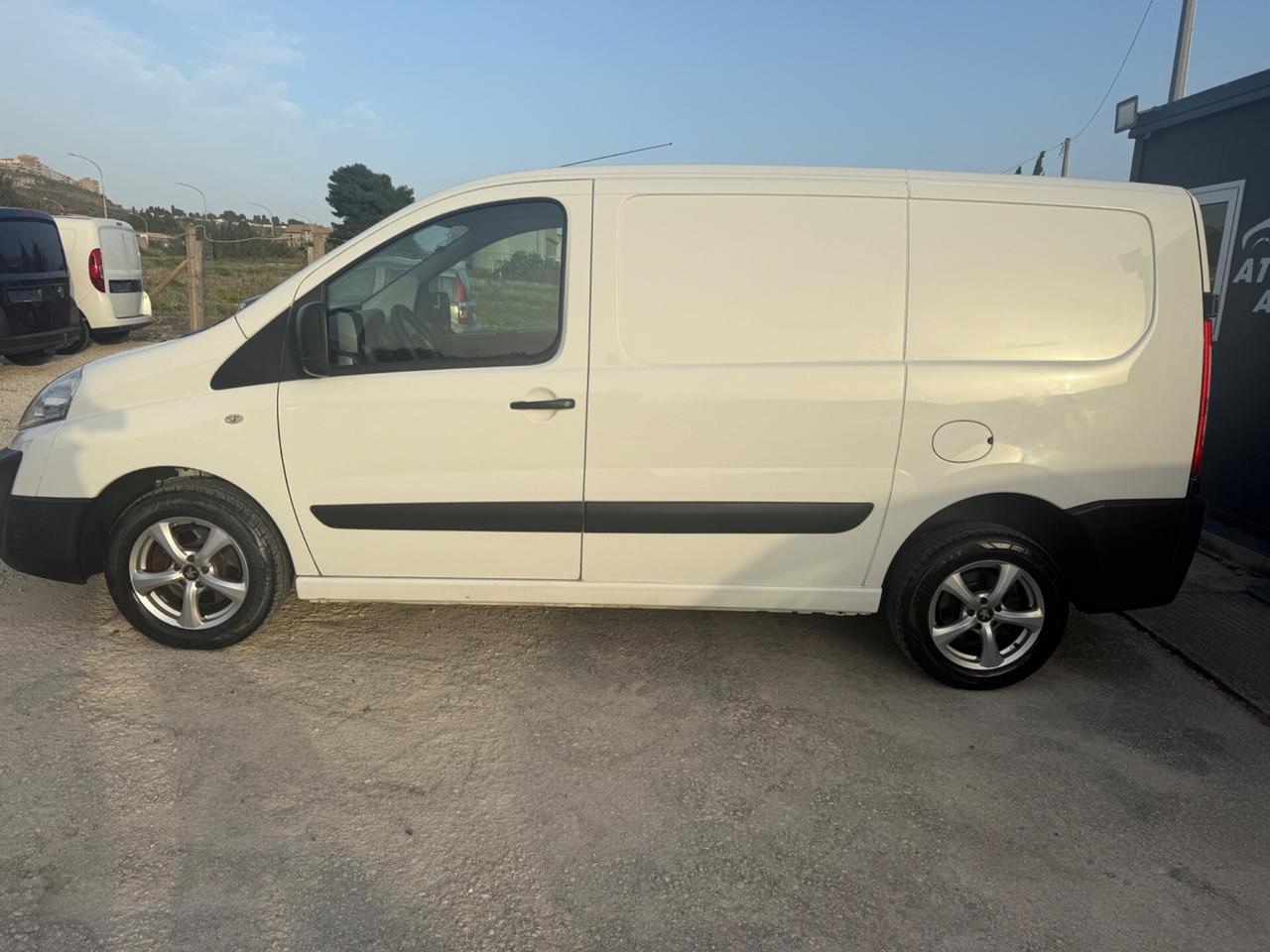 Peugeot Expert 2.0 HDi 125CV FAP PC-TN 10Q Furgone 10/2013