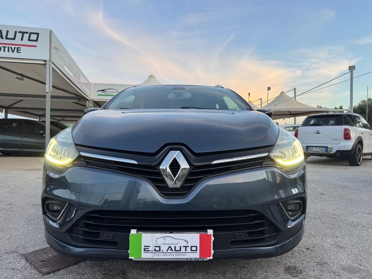 Renault Clio Sporter dCi 8V 75 CV Duel2