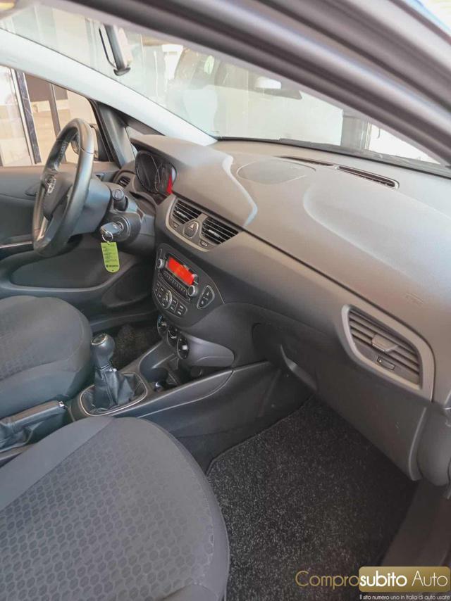OPEL Corsa 1.2 5 porte Cosmo