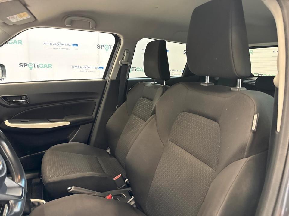 Suzuki Swift 1.2 Hybrid Cool