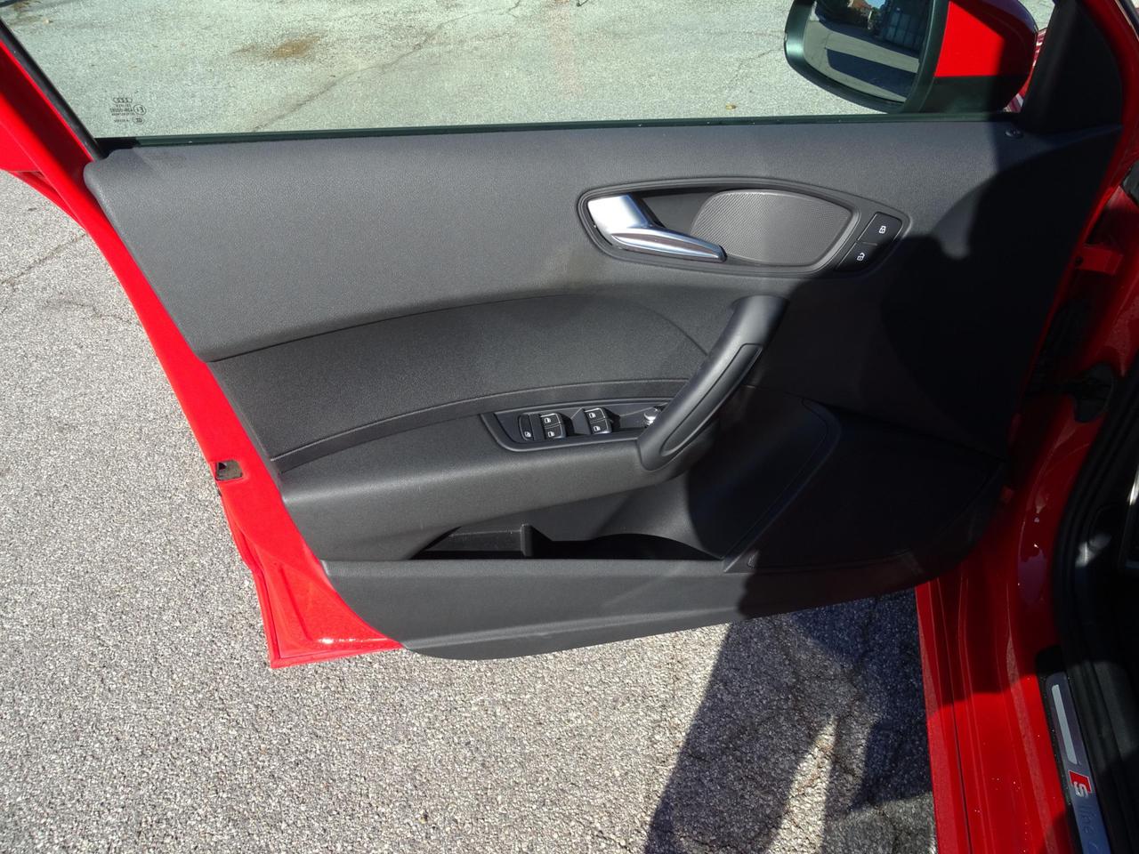 Audi A1 SPB 1.0 TFSI ultra s line *UNIPRO*