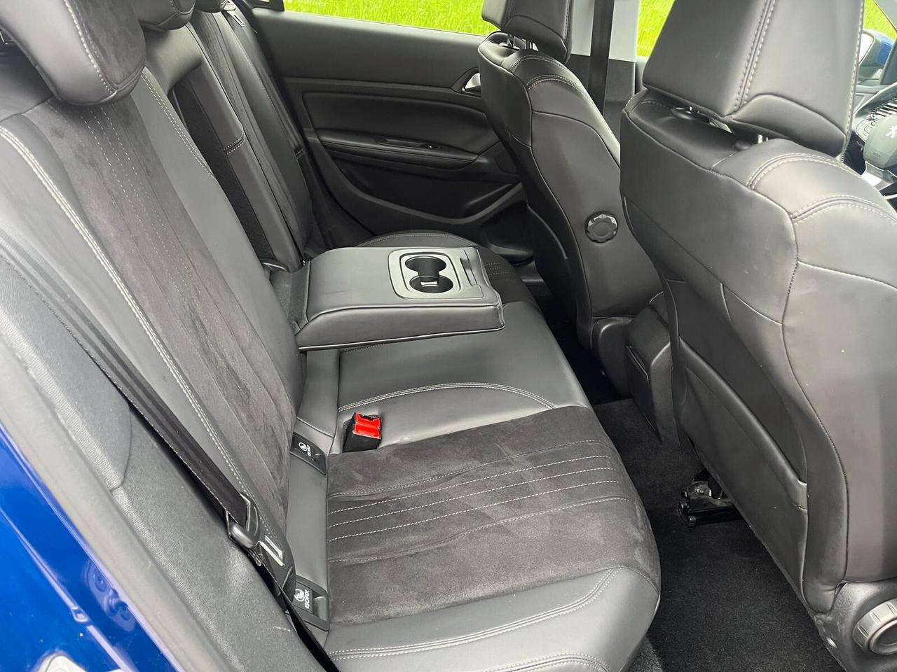 Peugeot 308 BlueHDi 120 S&S Allure