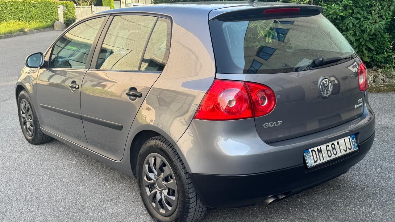 Volkswagen Golf 1.9 TDI DPF 4mot. 5p. Comforline