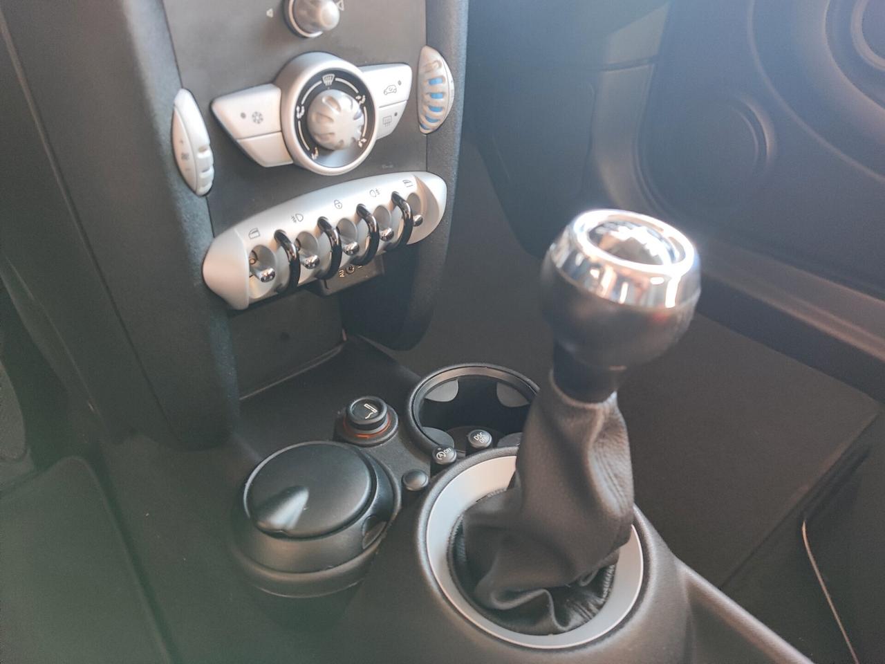 Mini 1.6 16V Cooper
