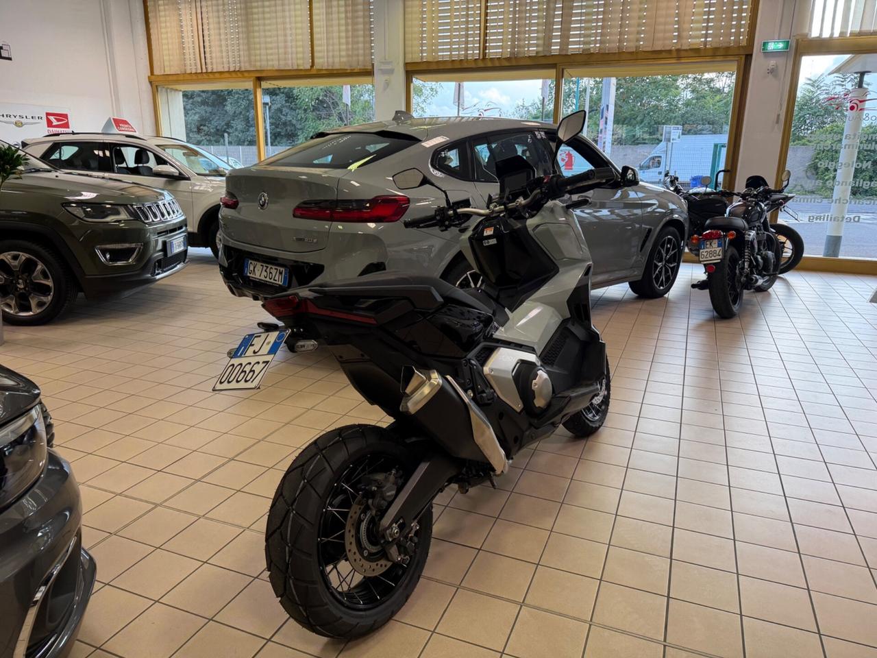 Honda X-ADV 750 R