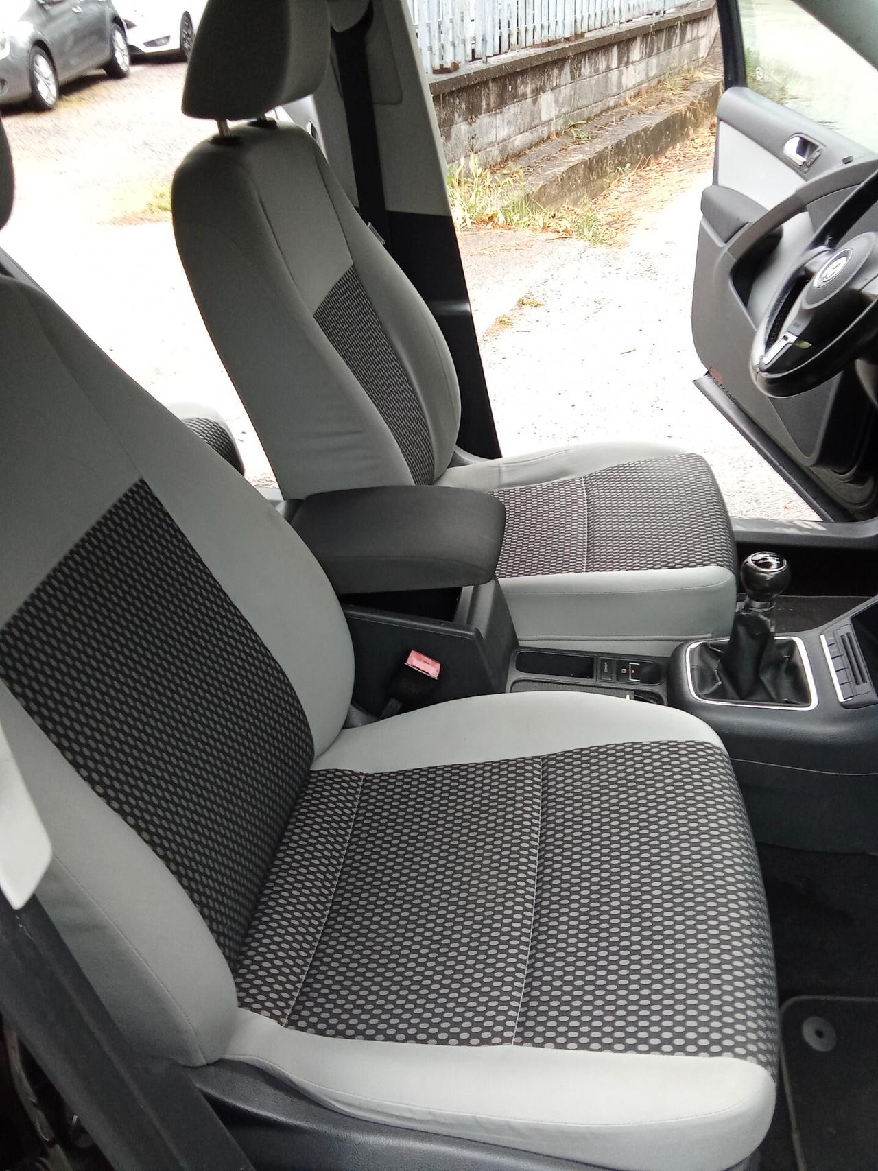 Volkswagen Tiguan 2.0 TDI BlueMotion 011