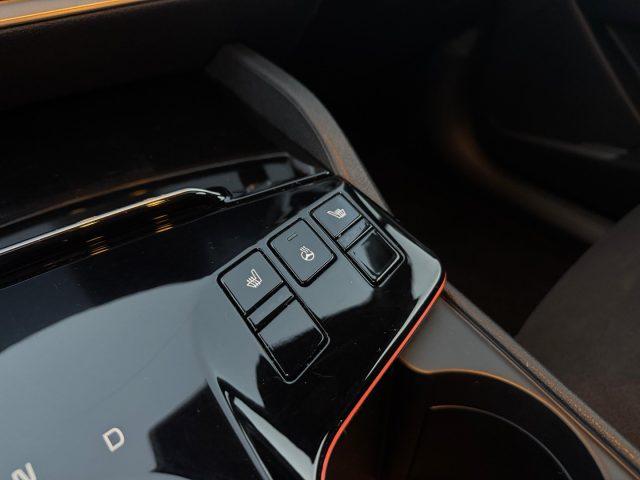 KIA Sportage 1.6 CRDi MHEV AWD DCT GT-LINE *UNIPROP*FULL*