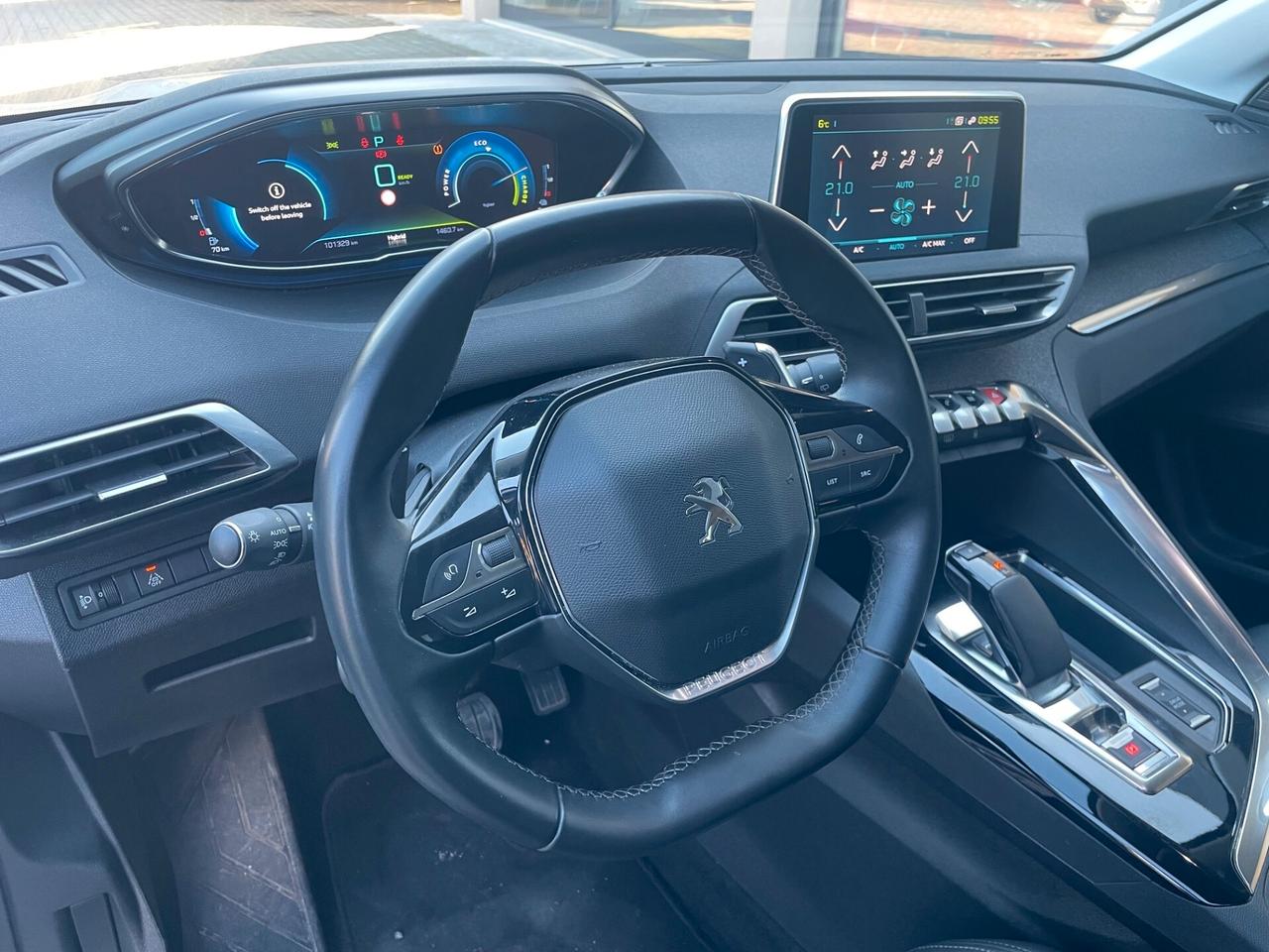 Peugeot 3008 Hybrid 225 e-EAT8 Allure