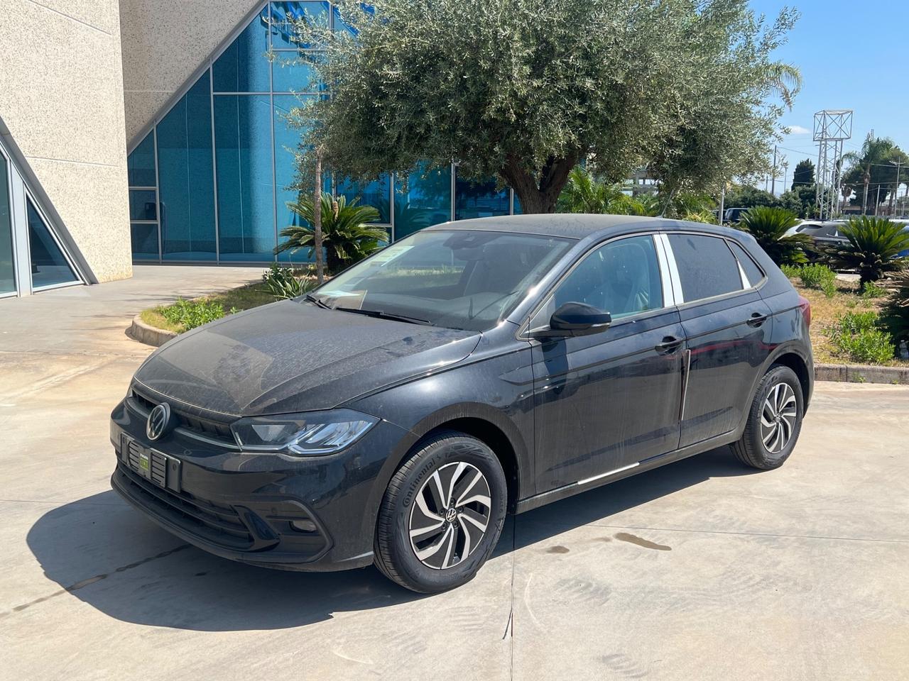 Volkswagen Polo 1.0 Edition Plus possibilità noleggio noscoring