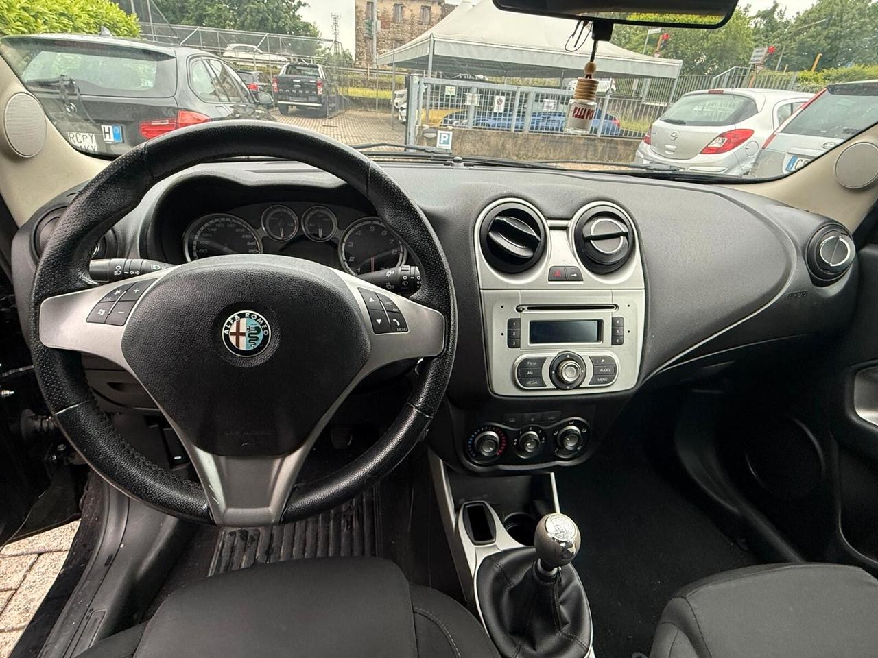Alfa Romeo MiTo 1.4 78 CV Distinctive Sport Pack