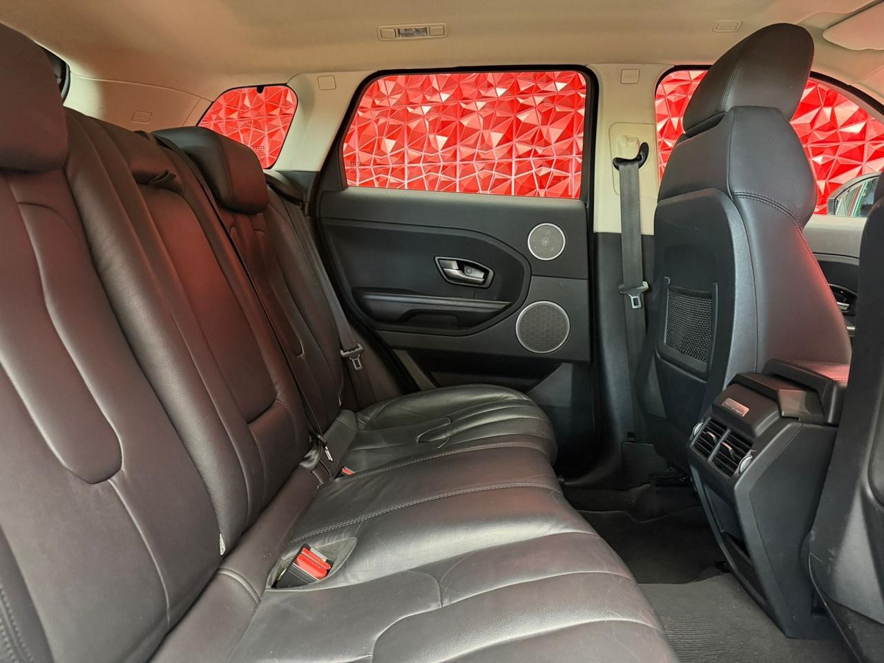 Range Rover Evoque 2.2 TD4 5p. Pure Tech Pack