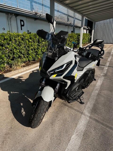 Honda X-ADV 750