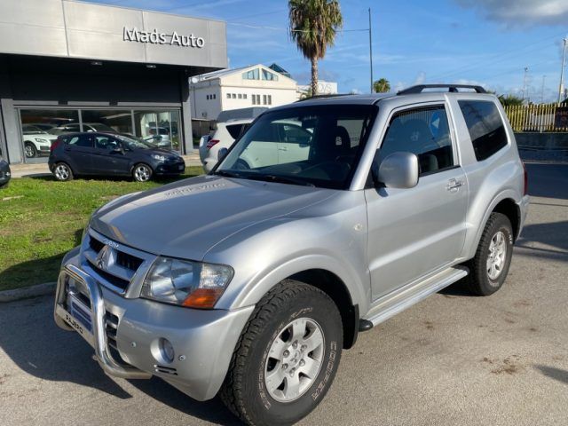 MITSUBISHI Pajero 3.2 16V DI-D 3p.