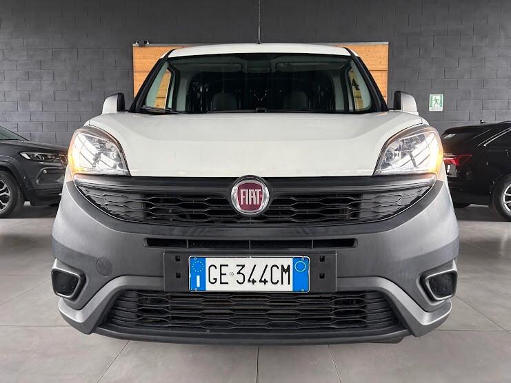 Fiat Doblò 1.4 120cv Natural Power Maxi Lounge