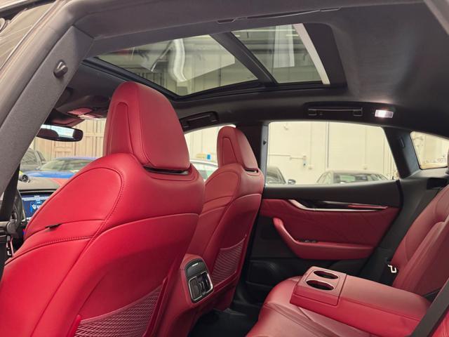 MASERATI Levante V6 Diesel Q4 Gransport 250CV FULL OPT.