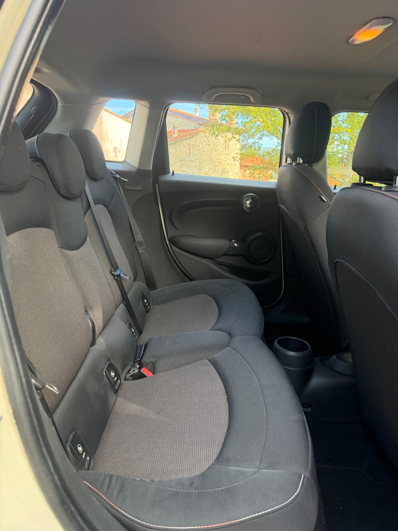 Mini 1.5 Cooper D
