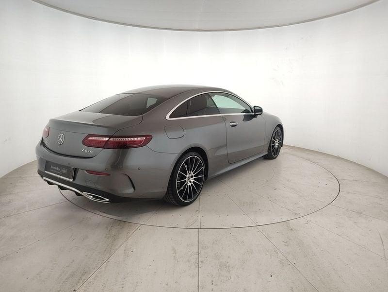 Mercedes-Benz Classe E Cpé E Coupe 220 d Premium Plus 4matic auto my20