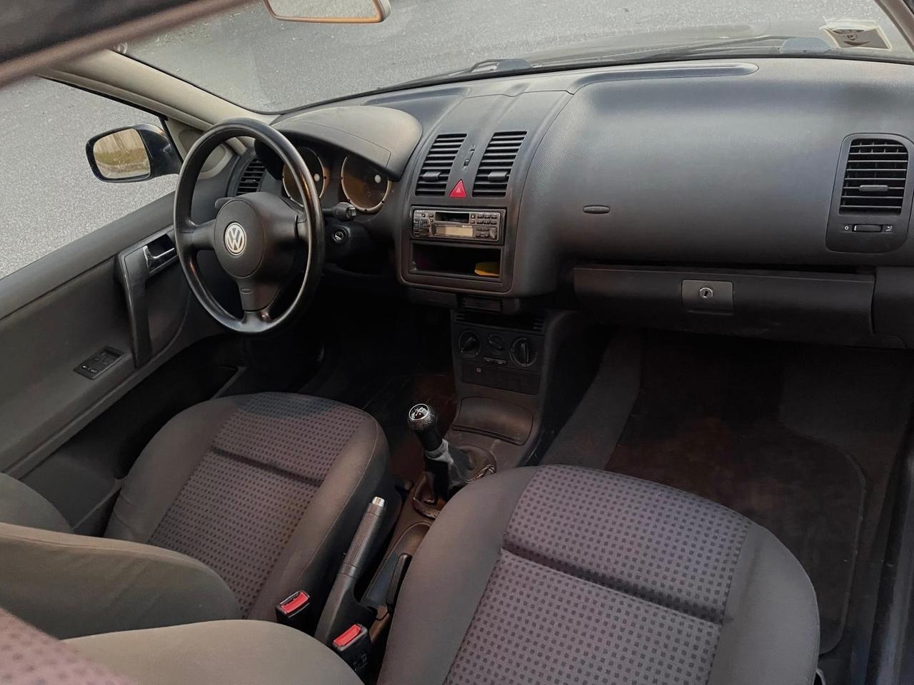 Volkswagen Polo 1.4 cat 3 porte Comfortline per Neopatentati