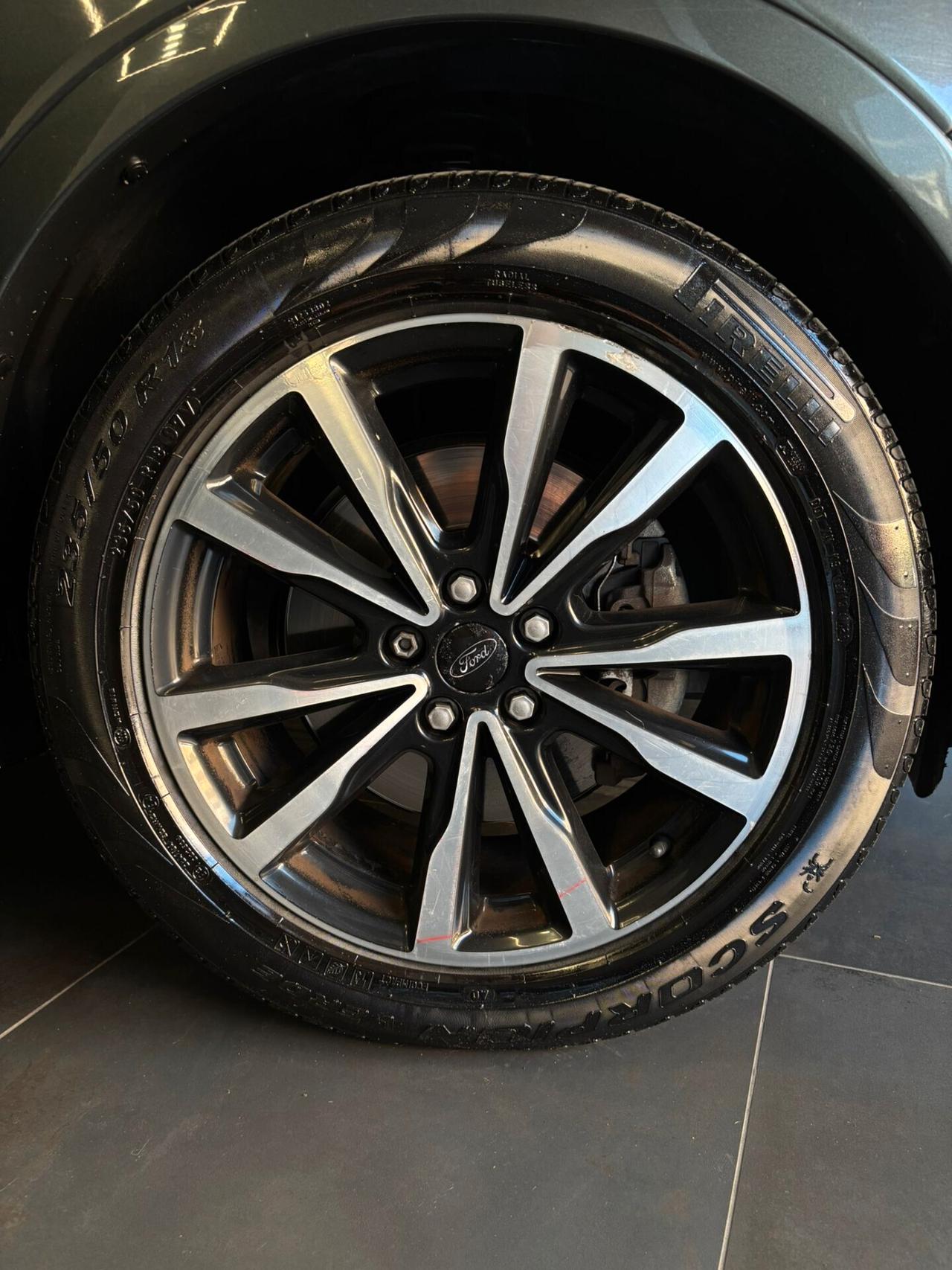 Ford Kuga 2.0 TDCI 150 CV S&S 4WD Powershift ST-Line Tetto Apribile