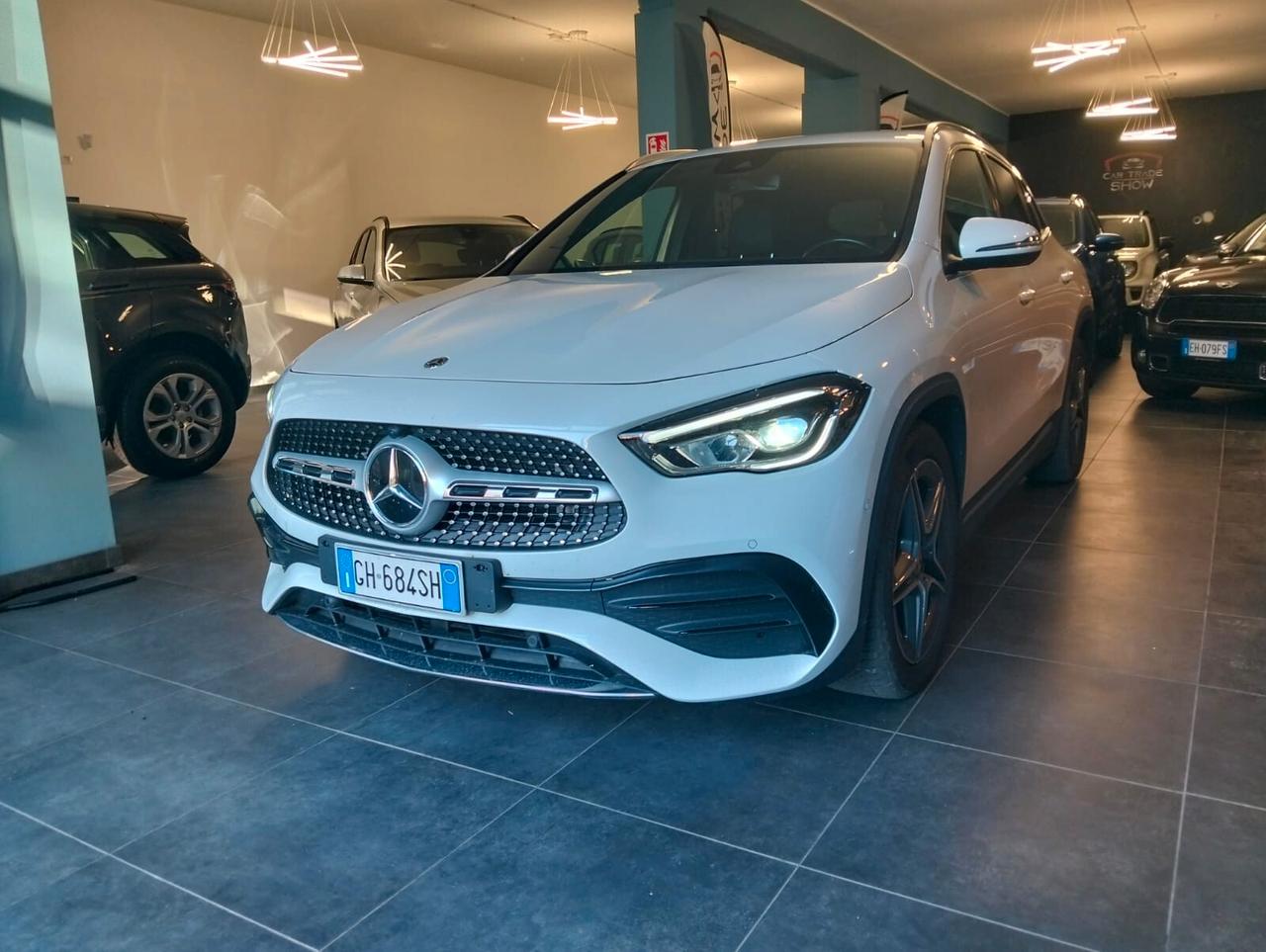 MERCEDES-BENZ GLA 180 d AUTOMATIC AMG