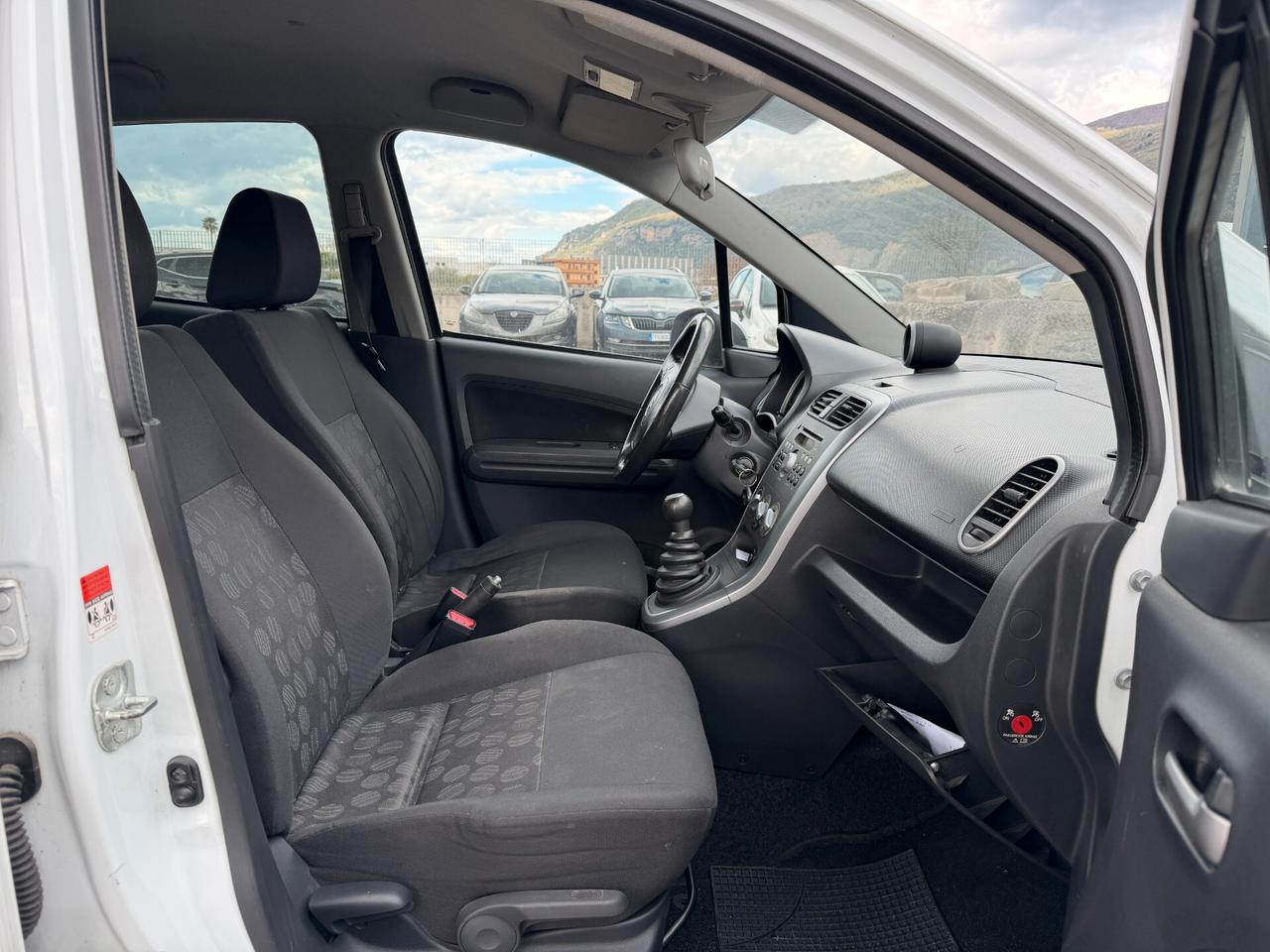 SUZUKI SPLASH 2010 1.2 BENZINA 86 CV *LEGGI