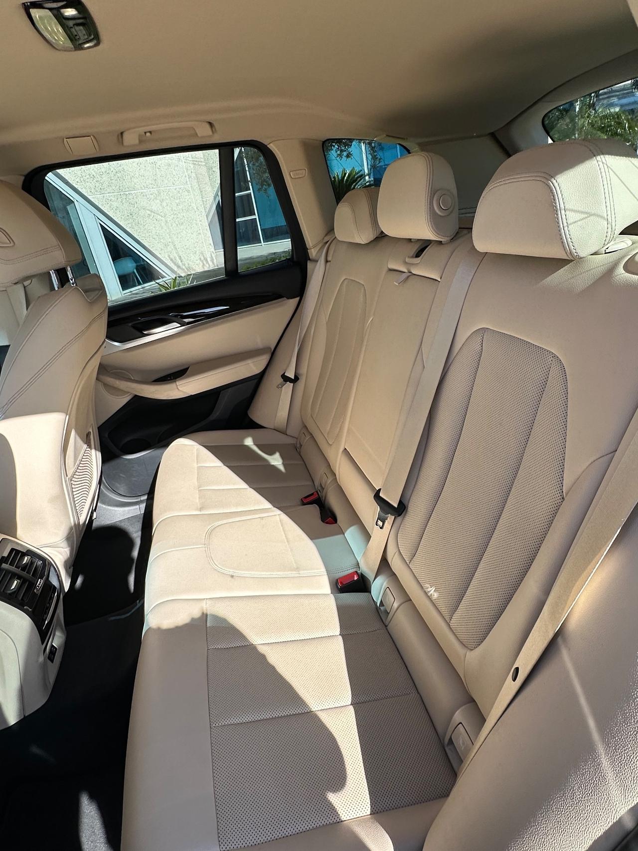 BMW X3 xdrive20d Luxury offerta TStock prezzo imperdibile