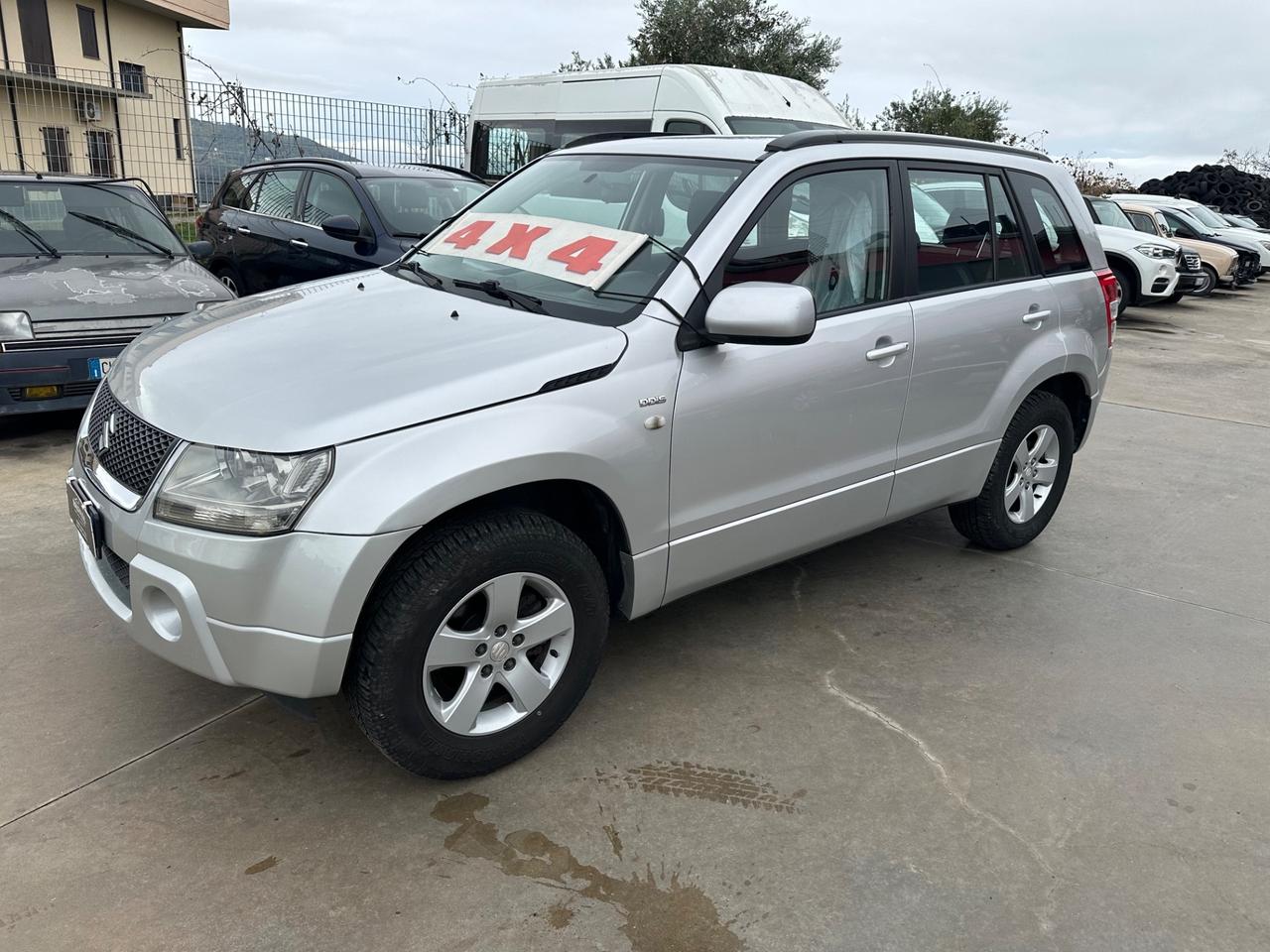 Suzuki Grand Vitara 1.9 DDiS 5 porte