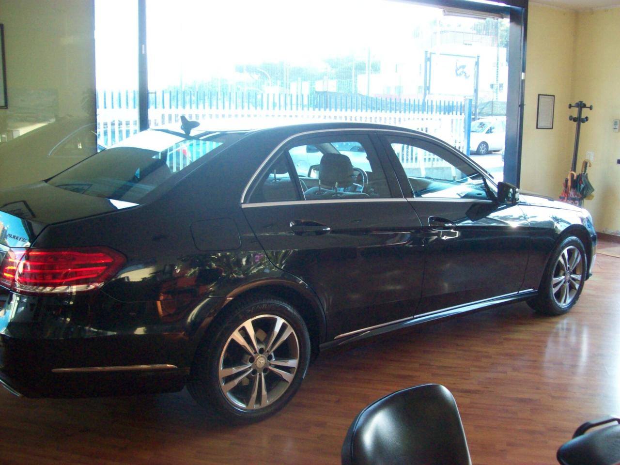 Mercedes-benz E 220 BlueTEC 4Matic Automatic Premium