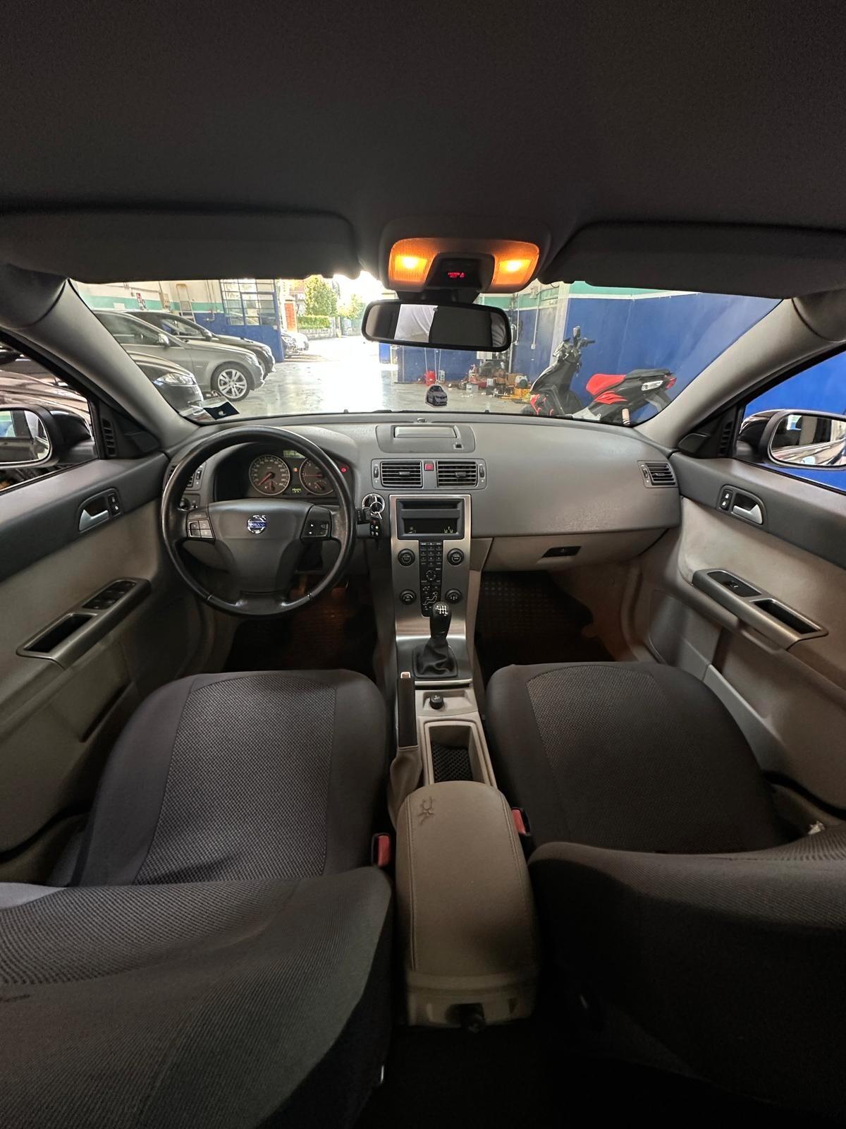 Volvo V50 2.0 D cat Summum