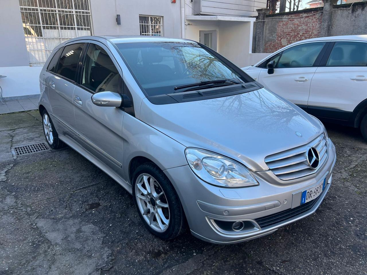 Mercedes B 180 200 CDI Sport aut
