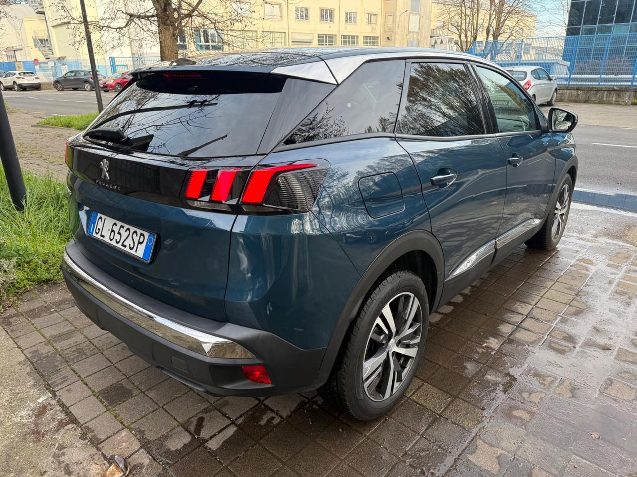 Peugeot 3008 BlueHDi 130 S&S EAT8 Active Pack