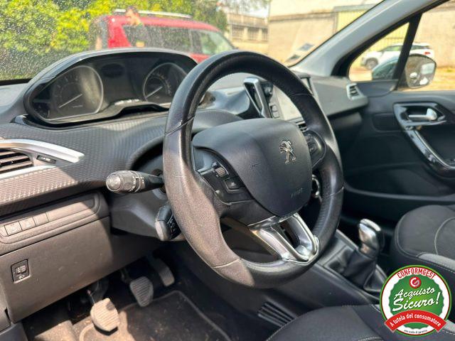 PEUGEOT 208 1° serie PureTech 82 5 porte Allure