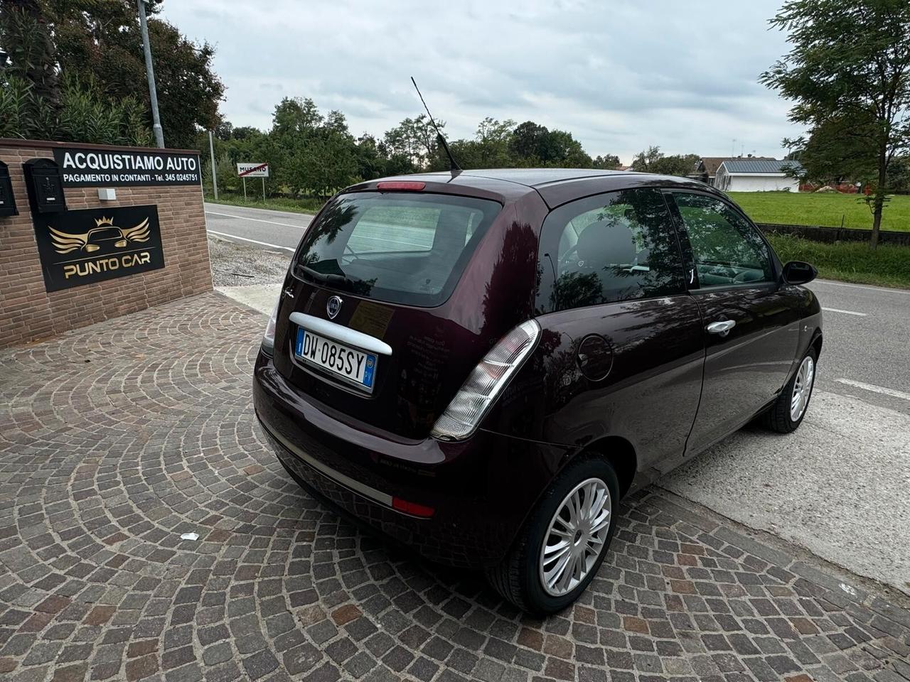 Lancia Ypsilon 1.2 Argento