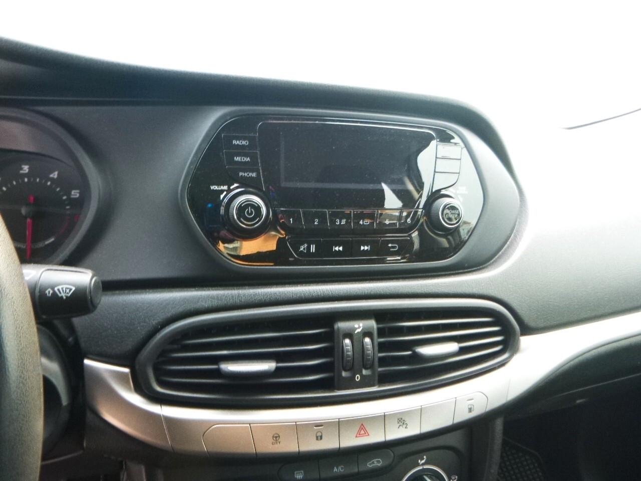 Fiat Tipo 1.4 T-Jet 120CV GPL 5 porte Easy